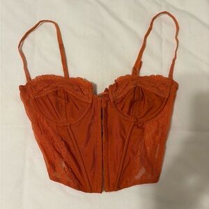 Burnt orange lace corset top #corsettop #edikted #goingout